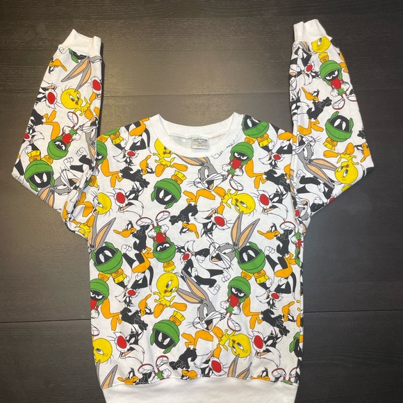Looney Tunes character sweater - Picture 2 of 5
